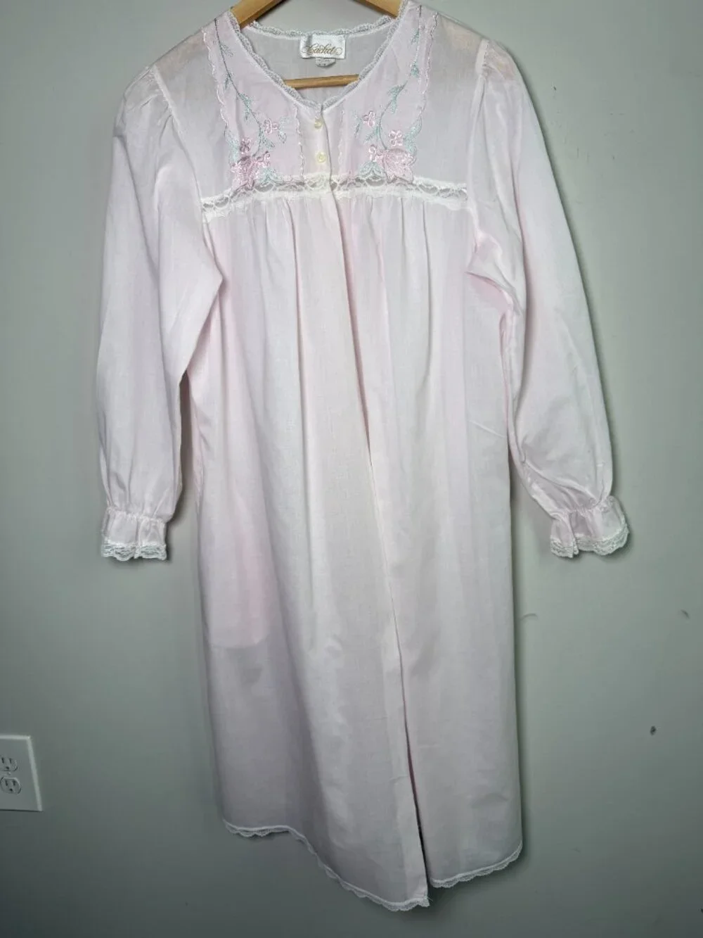 Vintage Cachet Pink Embroidered Lace Nightgown Grannycore Cottagecore Sz S
